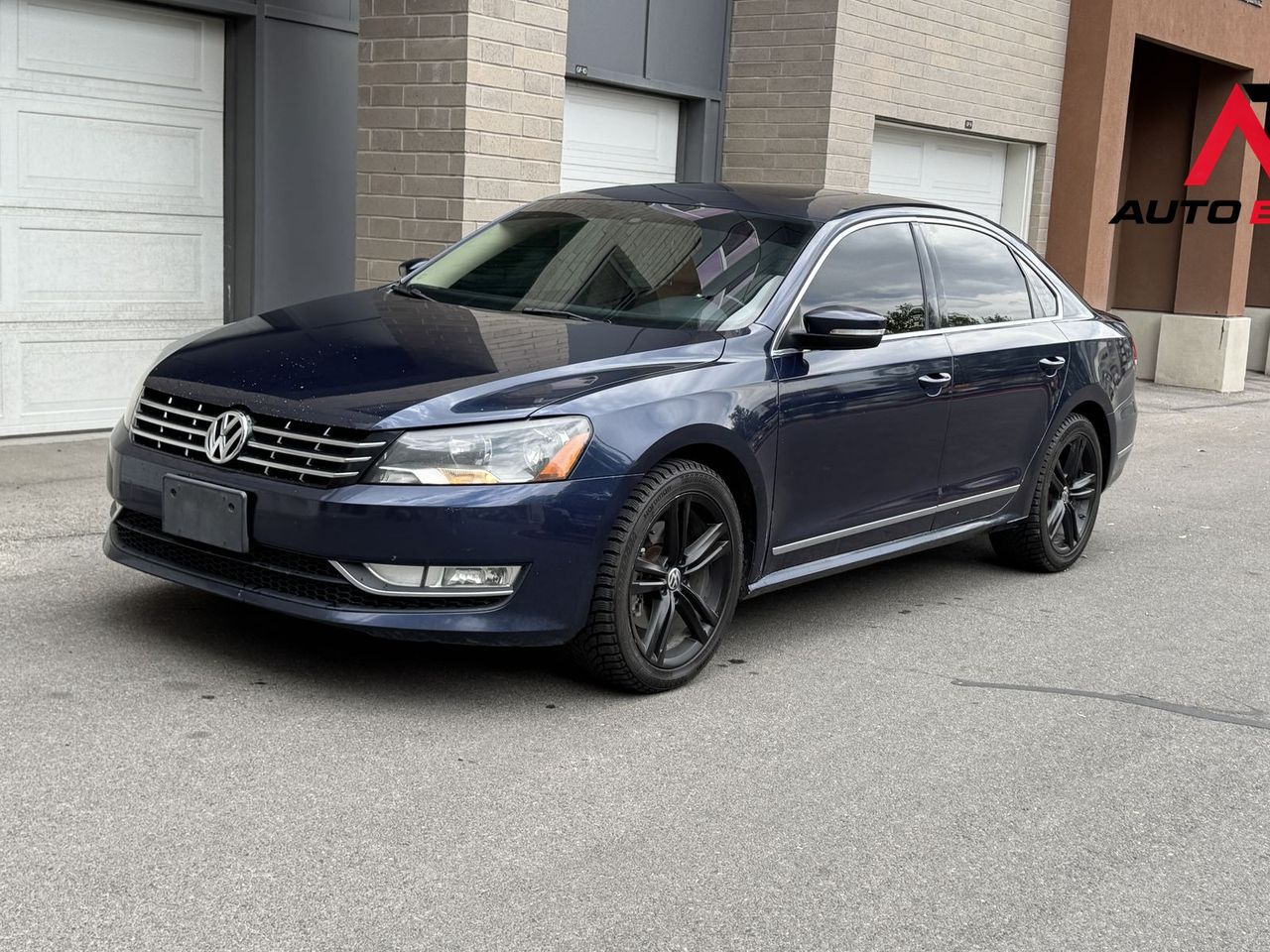 2015 Volkswagen Passat TDI SE 6A w/ Sunroof & Nav