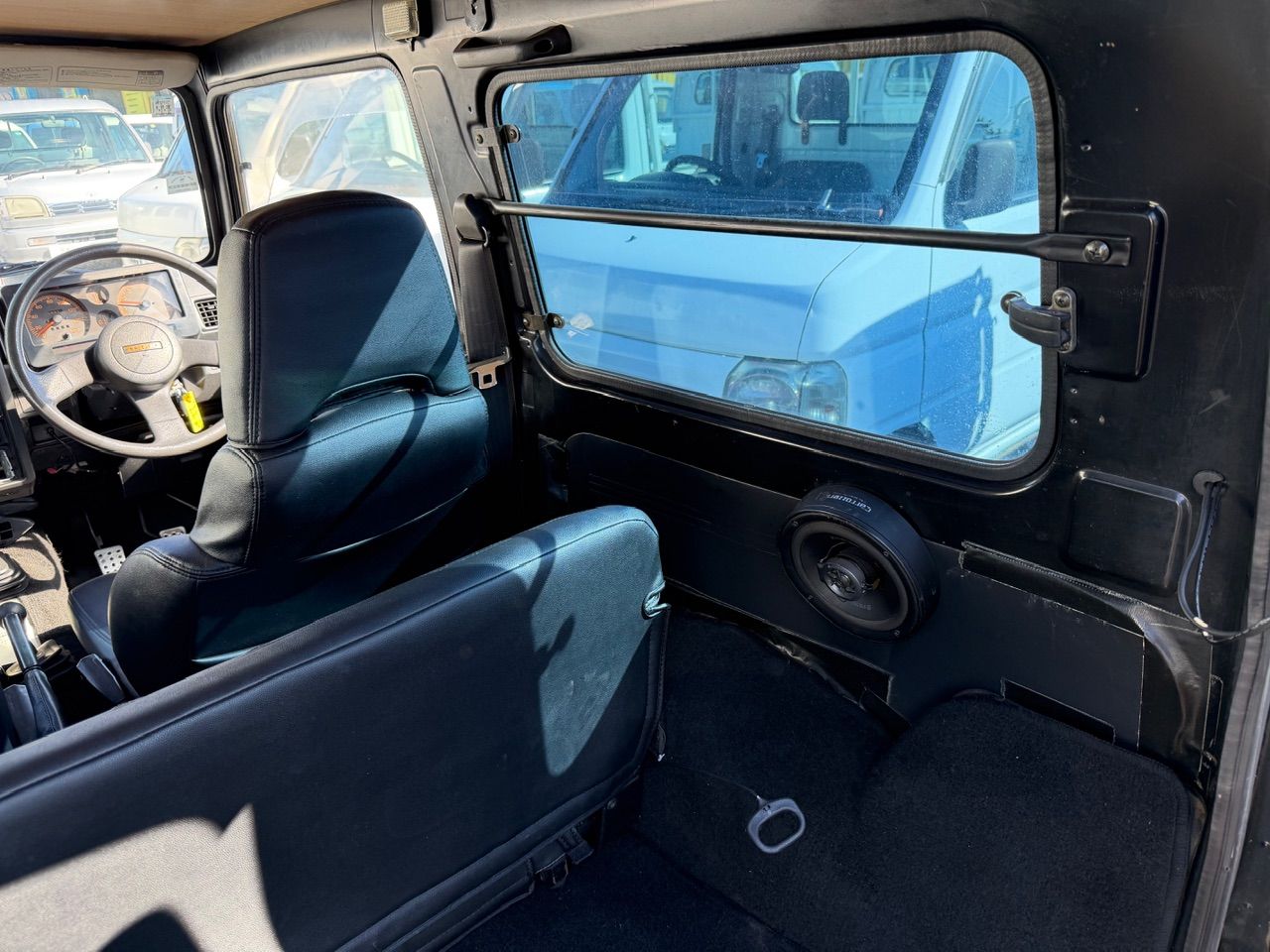 1992 Suzuki Jimny Wild Wind Turbo Intercooled 4WD, 2Hi-4Hi-4Lo, 5MT