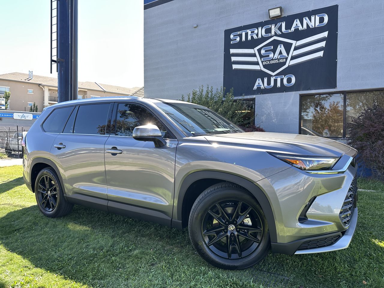 2025 Toyota Grand Highlander Hybrid MAX Platinum AWD