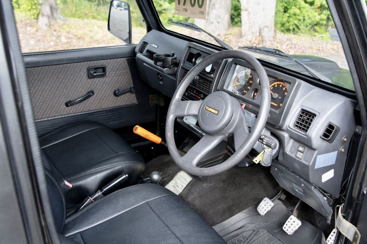 1992 Suzuki Jimny Wild Wind Turbo Intercooled 4WD, 2Hi-4Hi-4Lo, 5MT