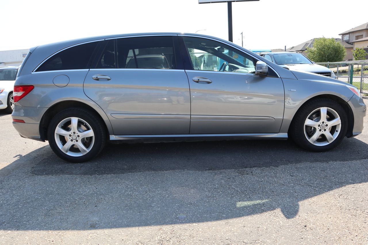2012 Mercedes-Benz R-Class R350 BlueTEC w/ 3rd Row