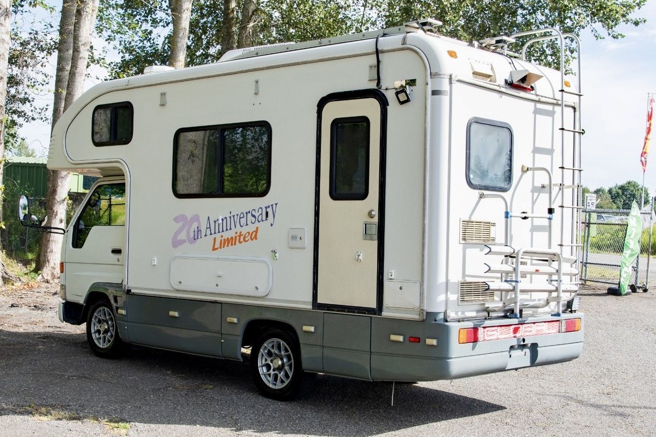 2000 Toyota Camroad Camper 20th Anniversary 2WD, Auto