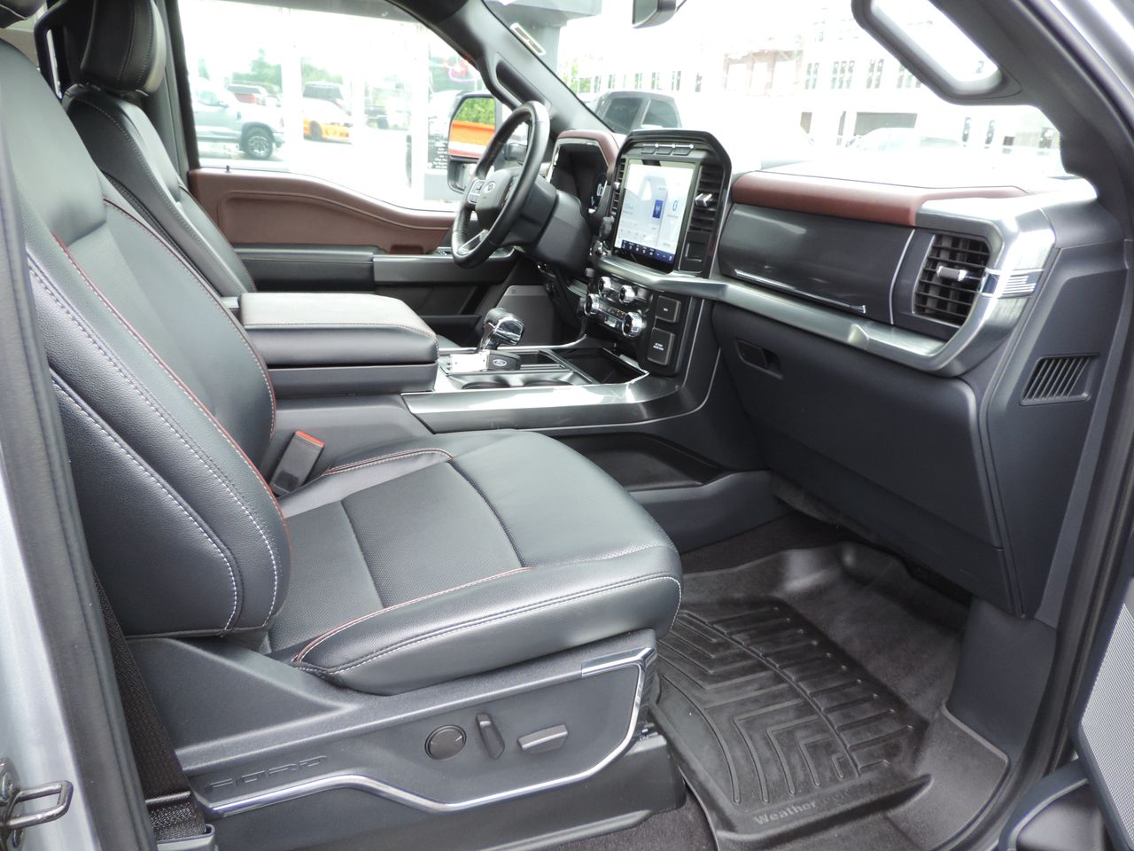 2022 Ford F-150 SuperCrew Lariat 4WD