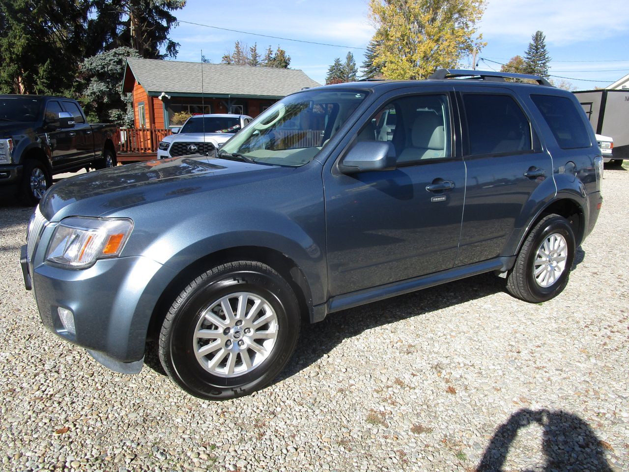 2010 Mercury Mariner Premier  4WD