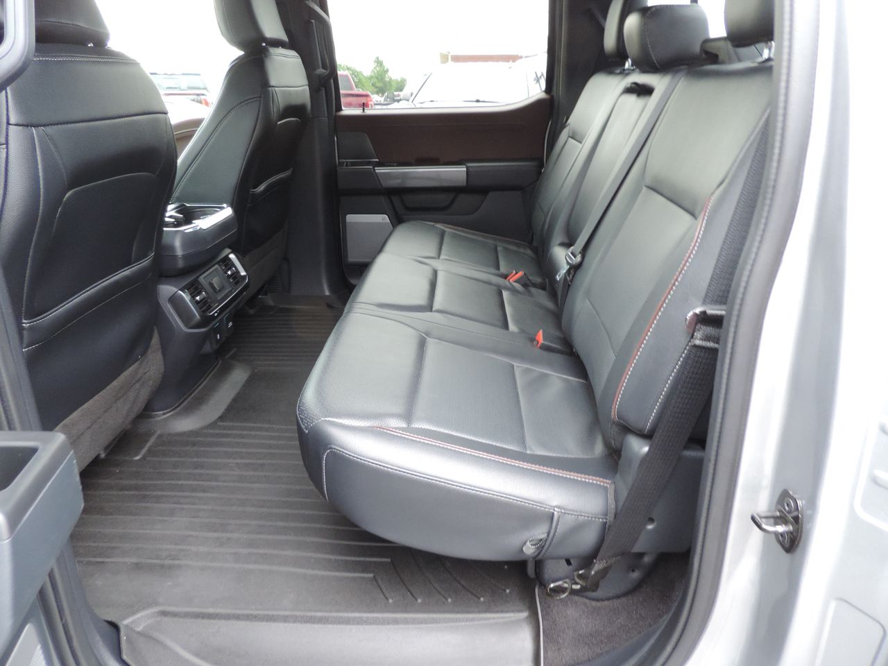 2022 Ford F-150 SuperCrew Lariat 4WD