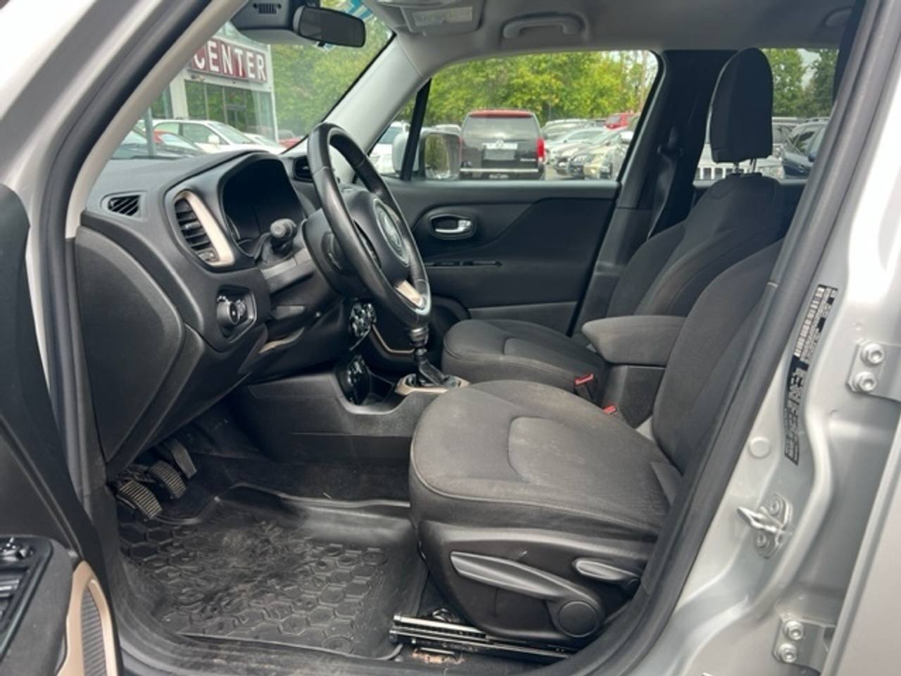 View vehicle photo 5