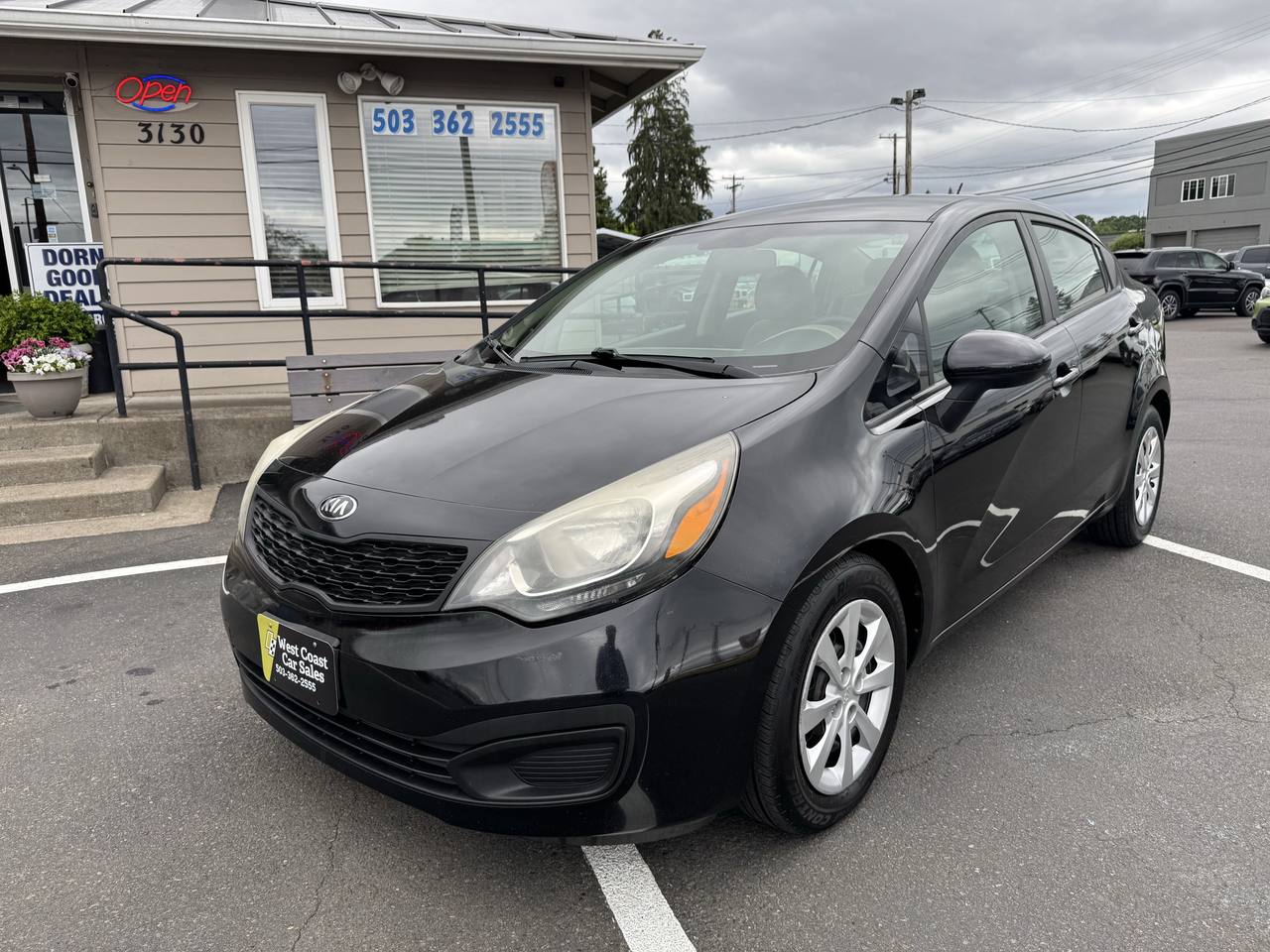 Black 2014 Kia Rio Sedan Front-Wheel Drive Automatic