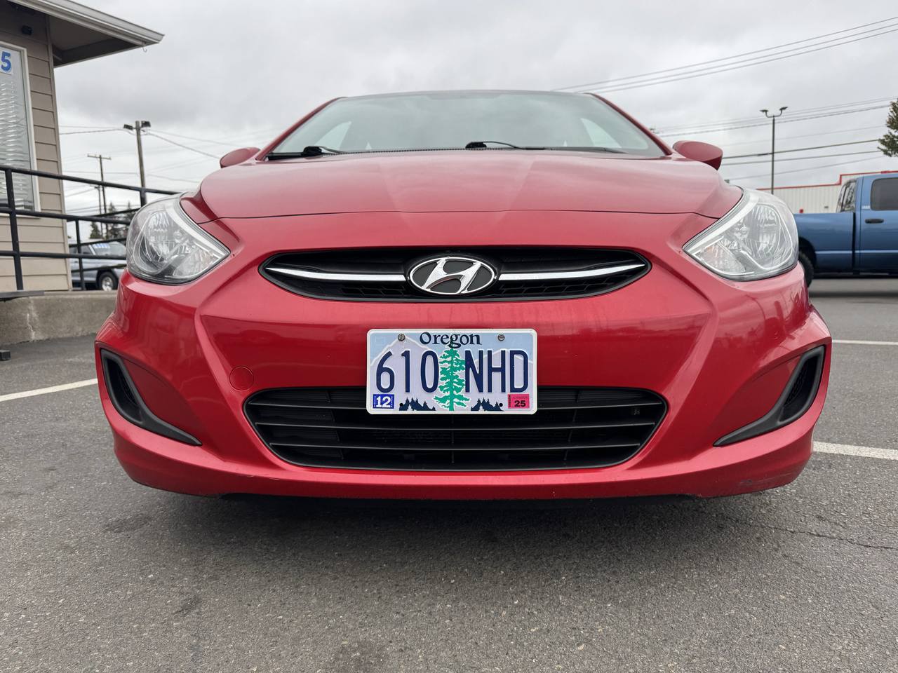 View vehicle photo 6
