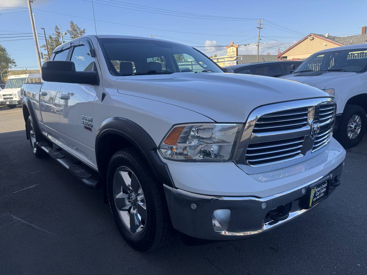View vehicle photo 2