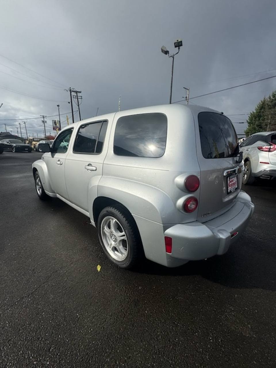 View vehicle photo 7