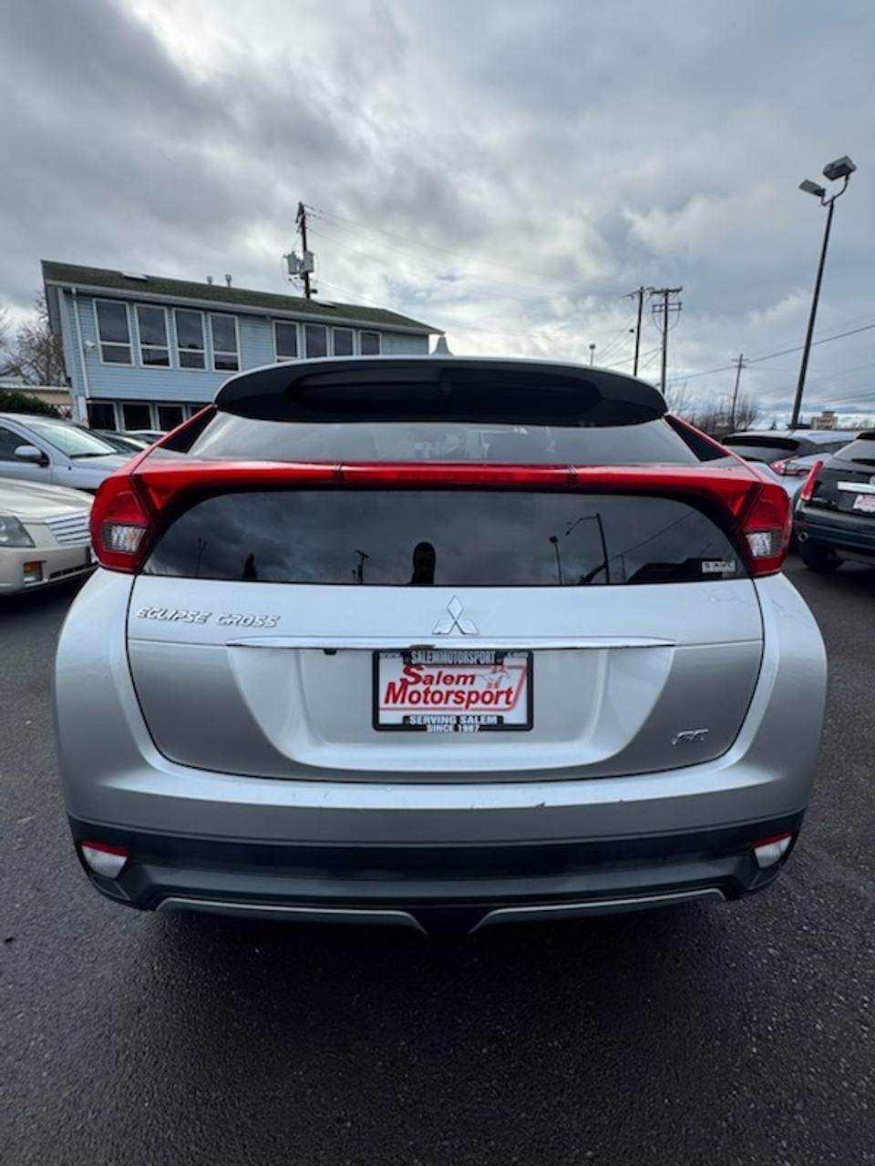 View vehicle photo 6