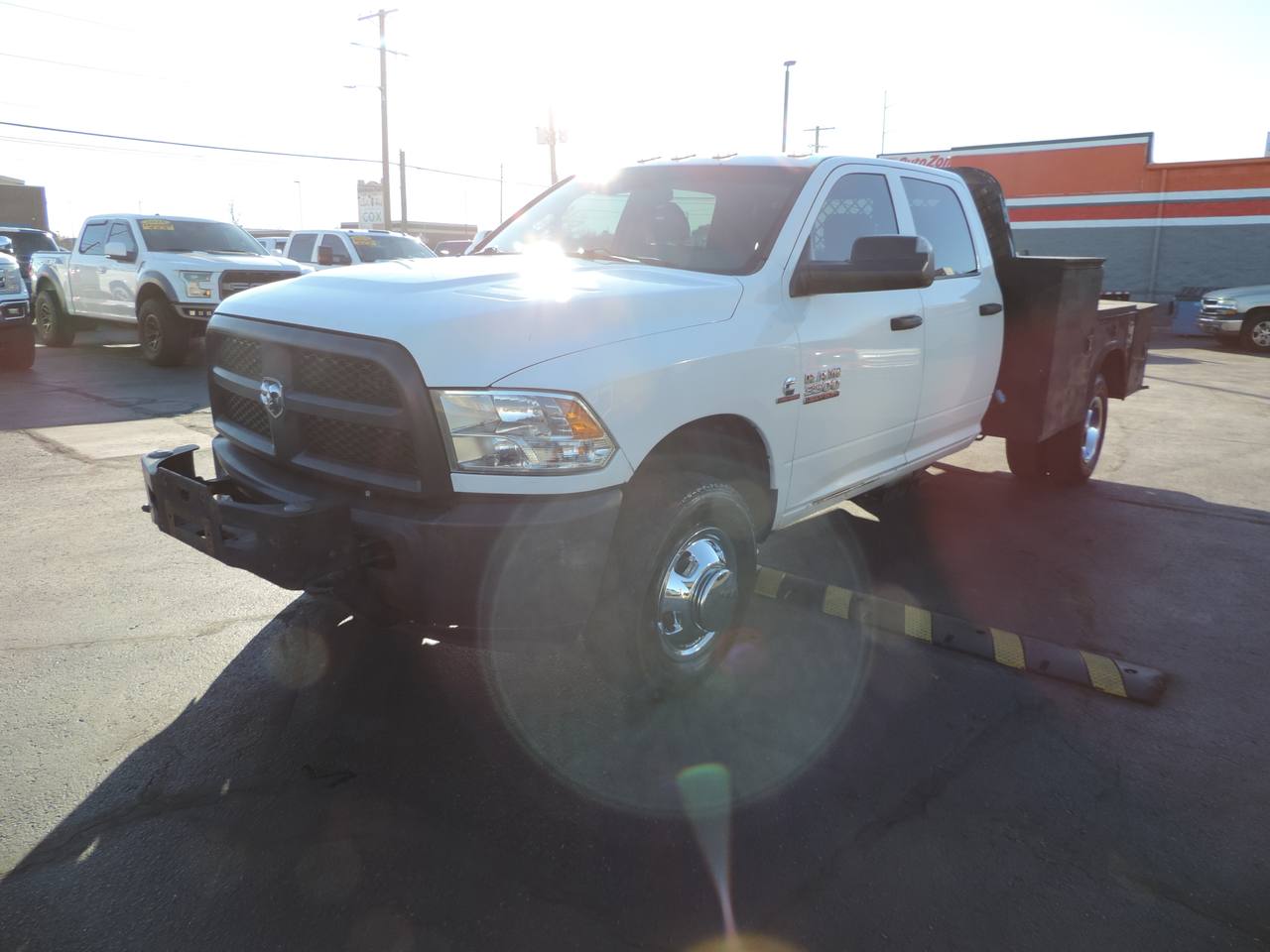 White 2015 RAM 3500 Chassis Pickup Truck  Automatic