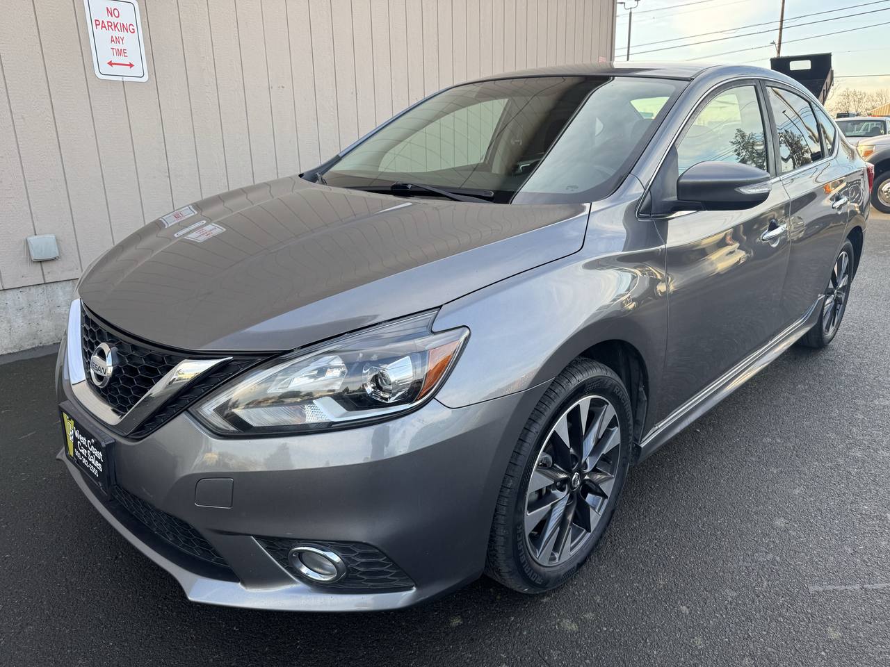Gray 2016 Nissan Sentra Sedan Front-Wheel Drive Automatic