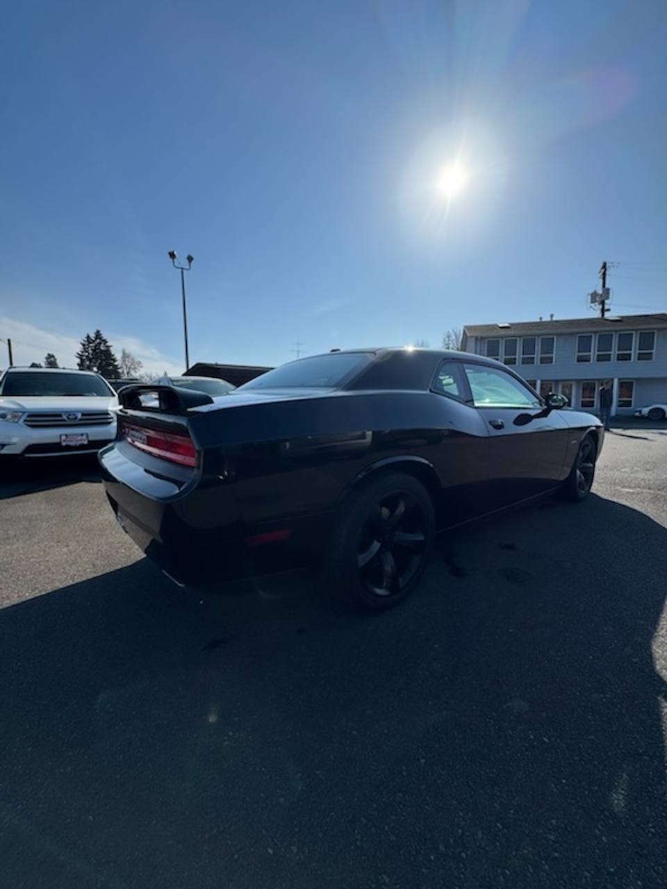 View vehicle photo 3
