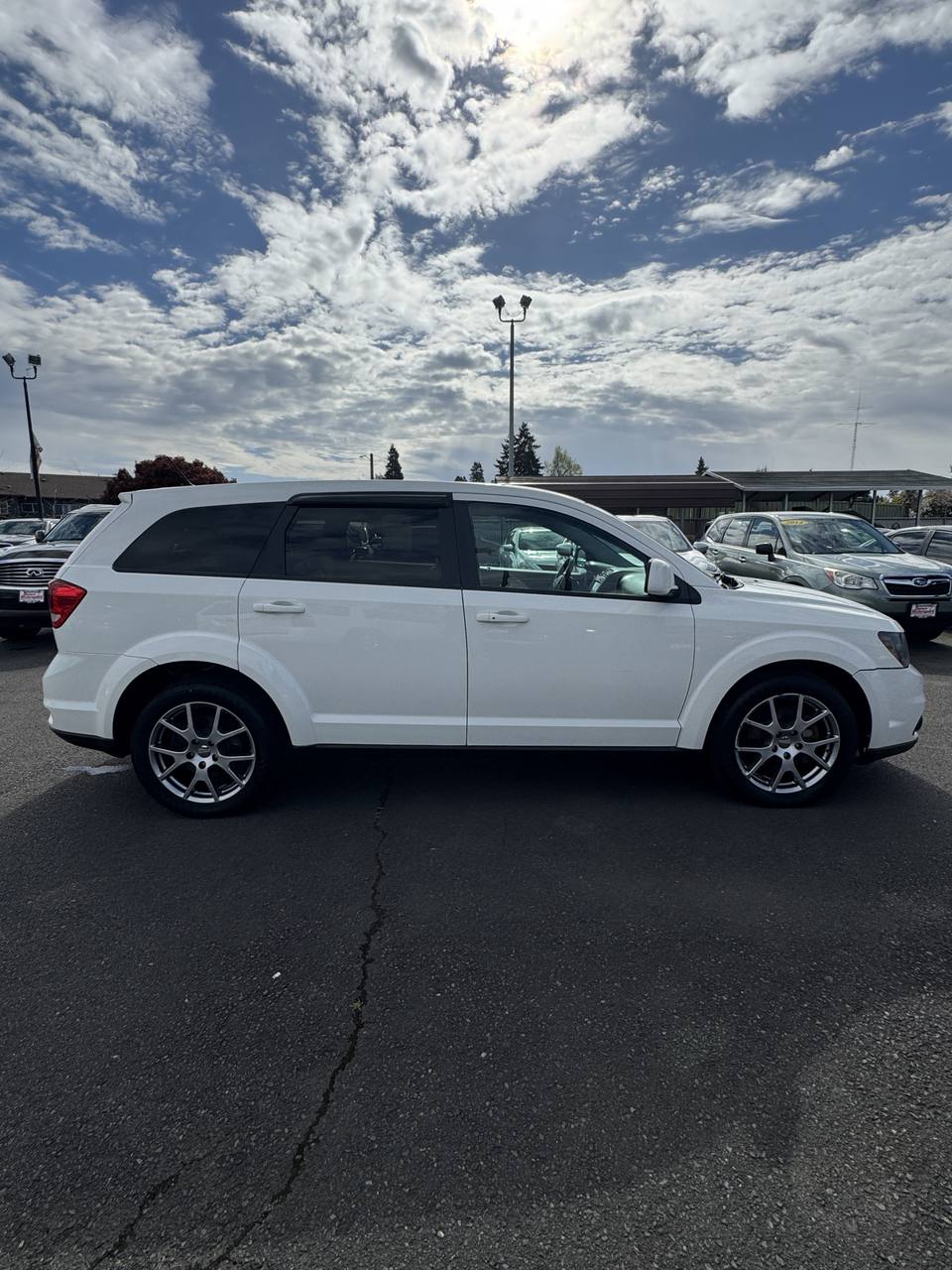 View vehicle photo 2