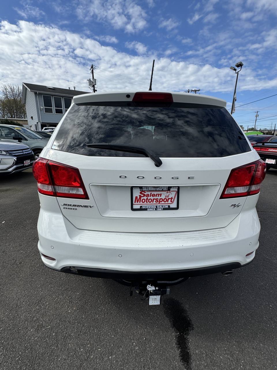 View vehicle photo 4