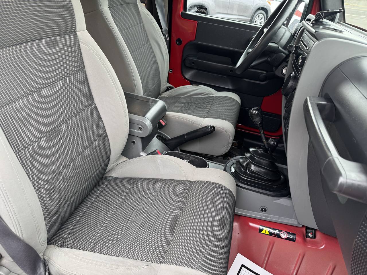 View vehicle photo 6
