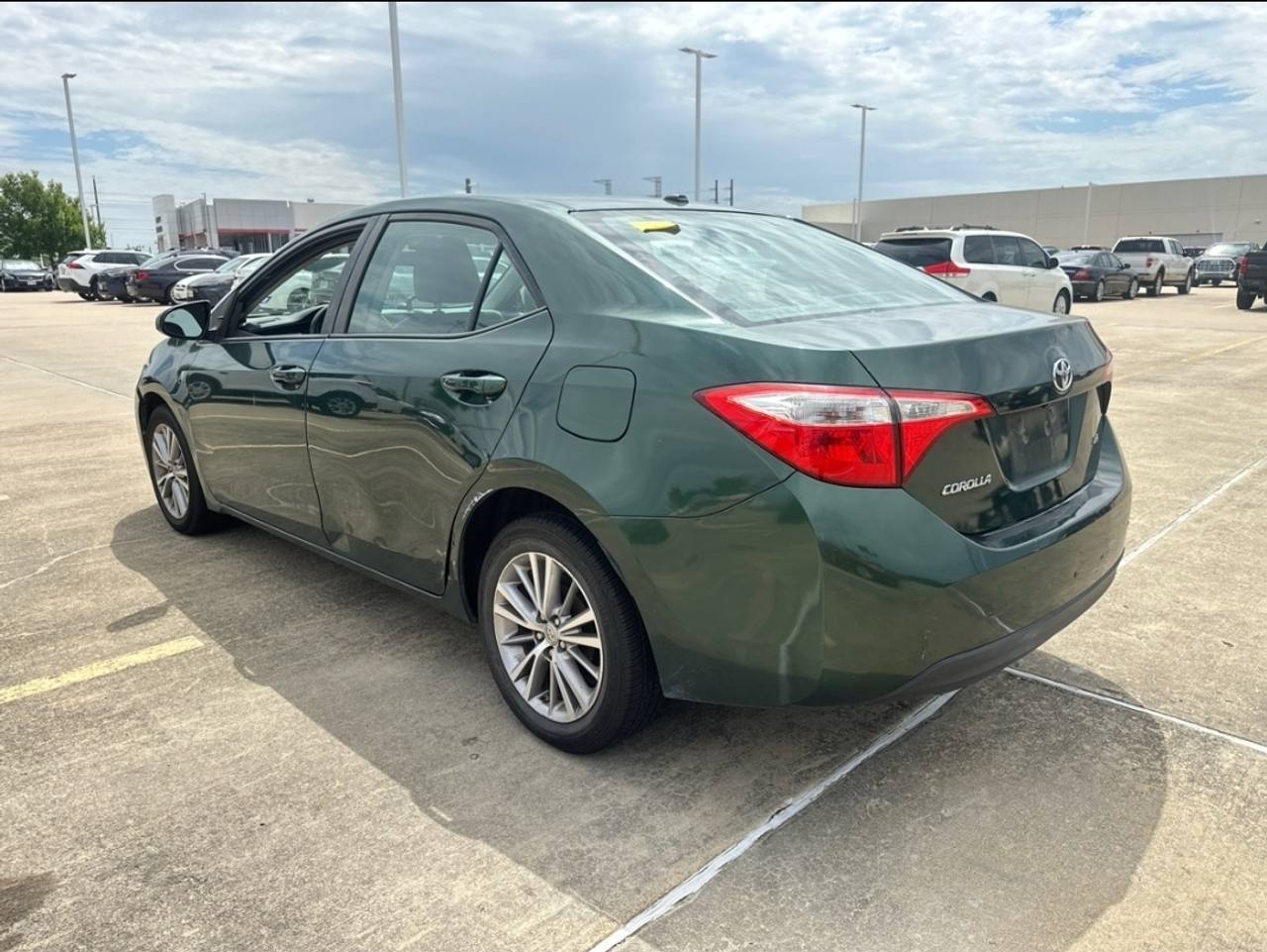 View vehicle photo 7