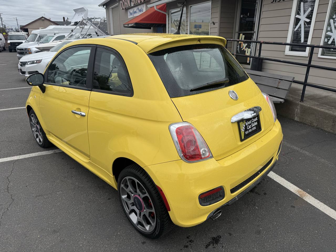 View vehicle photo 4