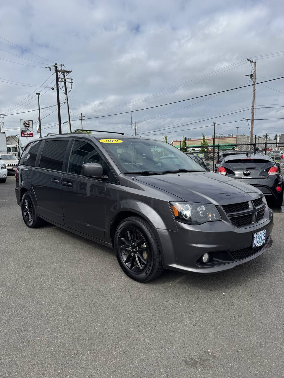 Black 2019 Dodge Grand Caravan Minivan Front-Wheel Drive Automatic