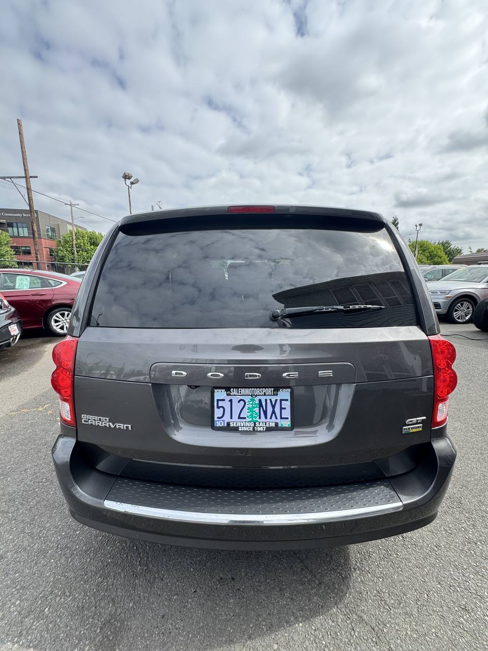 View vehicle photo 6