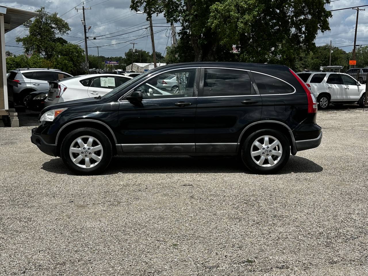 View vehicle photo 2