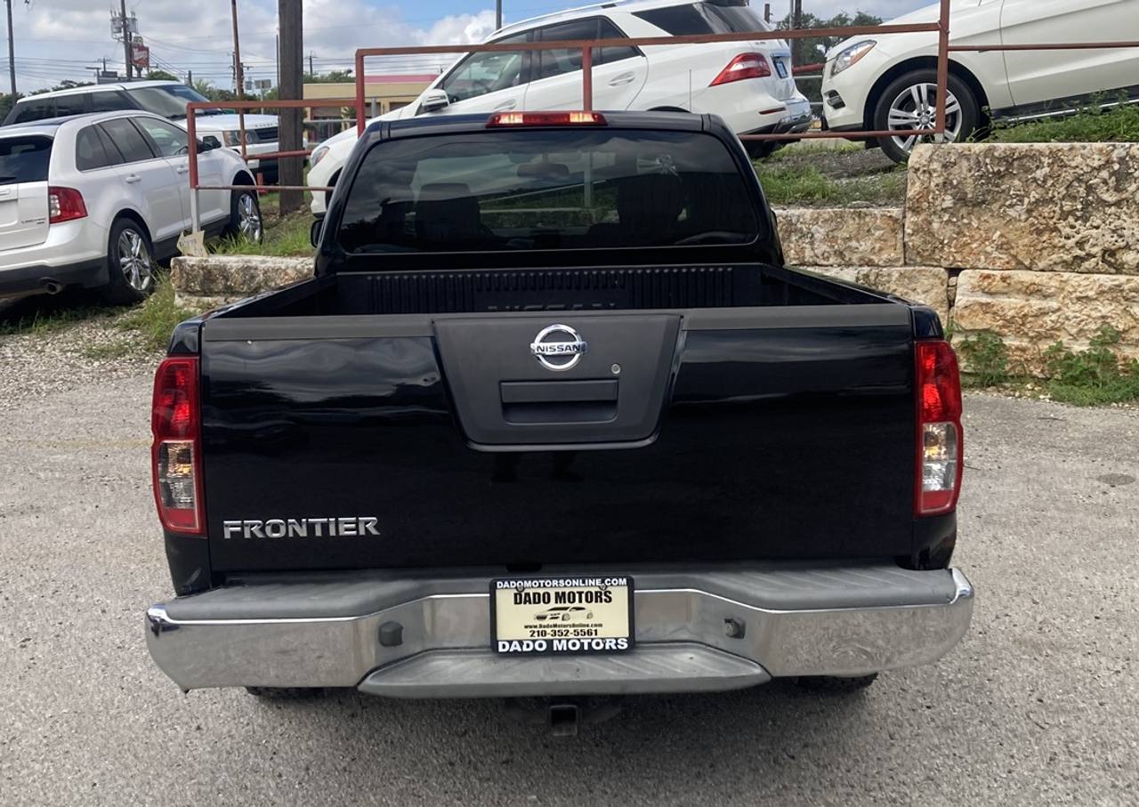 View vehicle photo 4