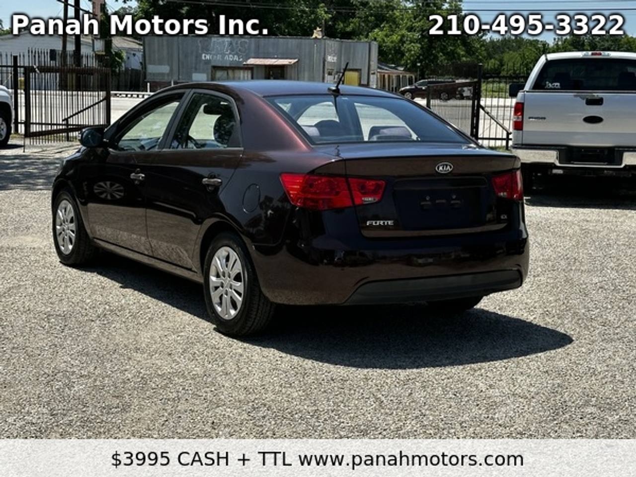 View vehicle photo 3