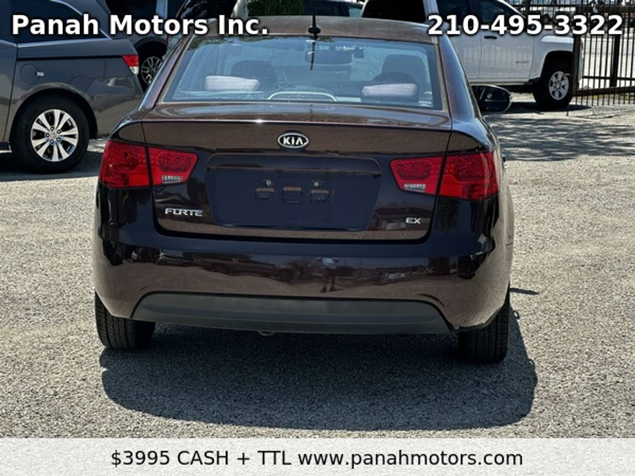 View vehicle photo 4