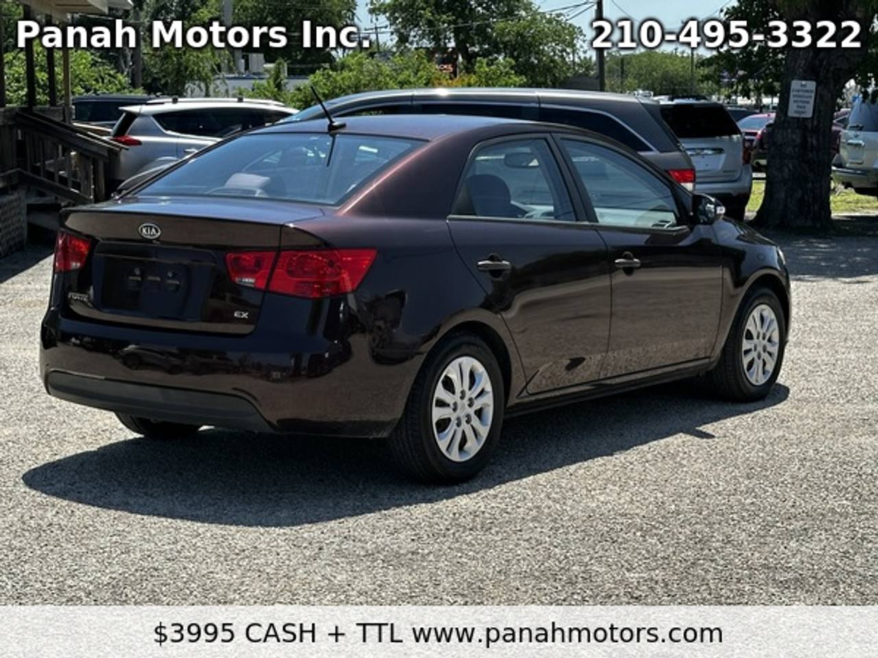 View vehicle photo 5