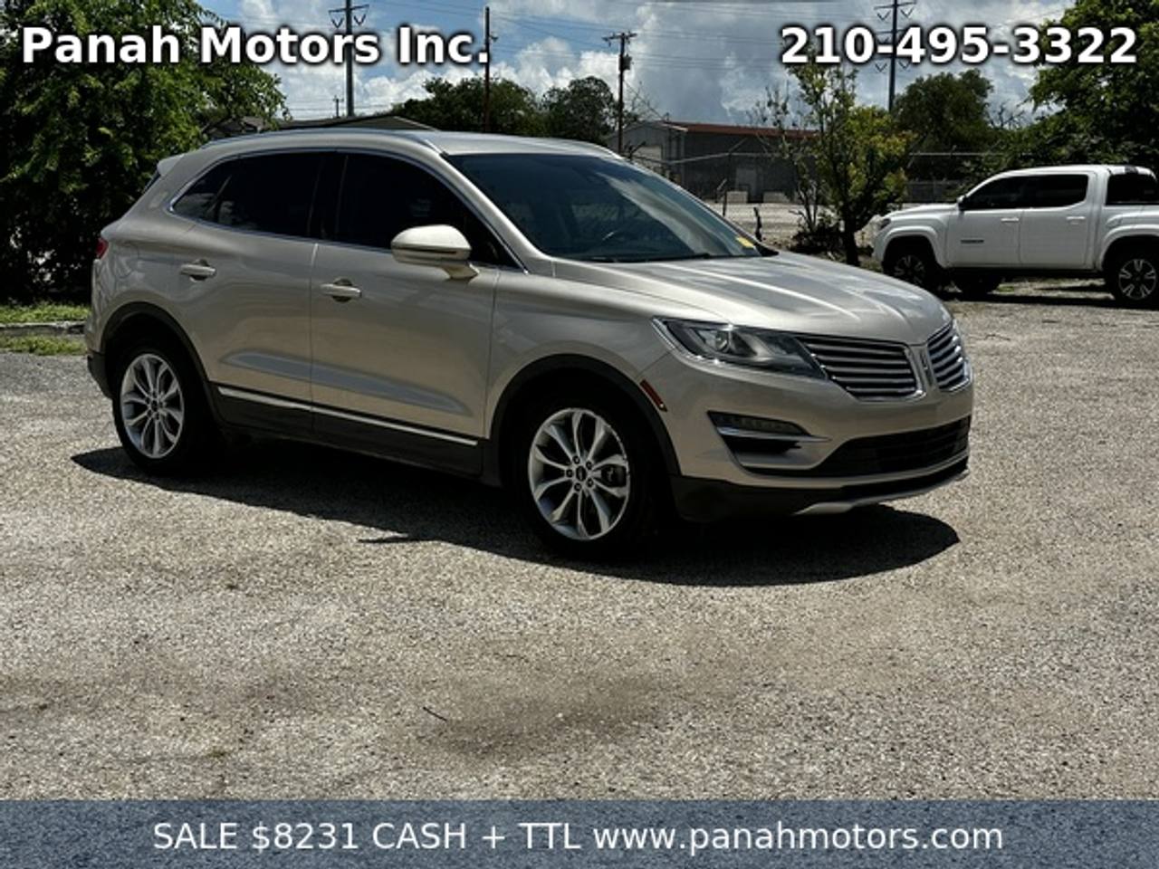 View vehicle photo 7
