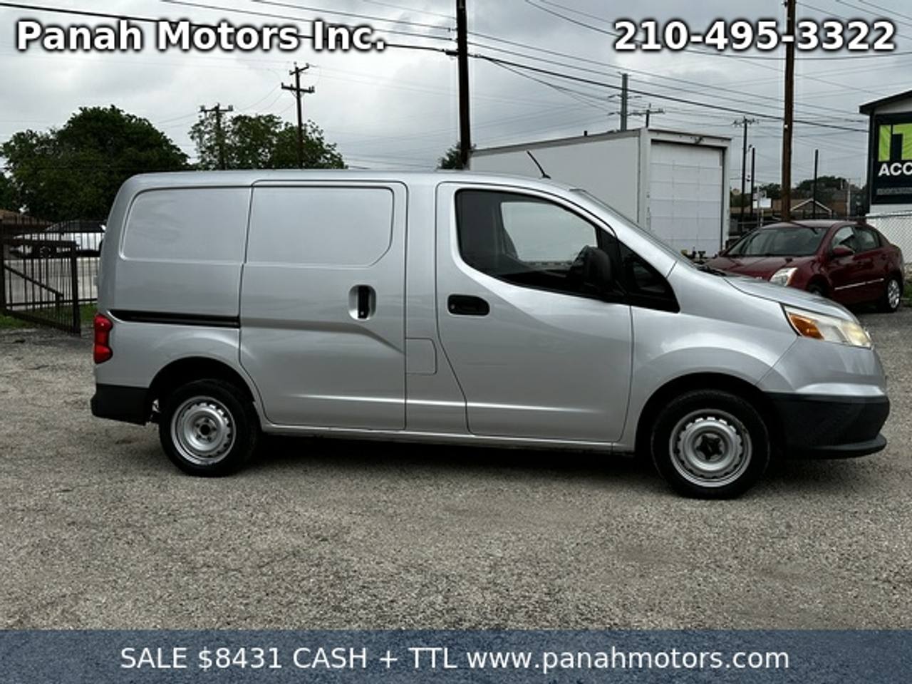 View vehicle photo 6