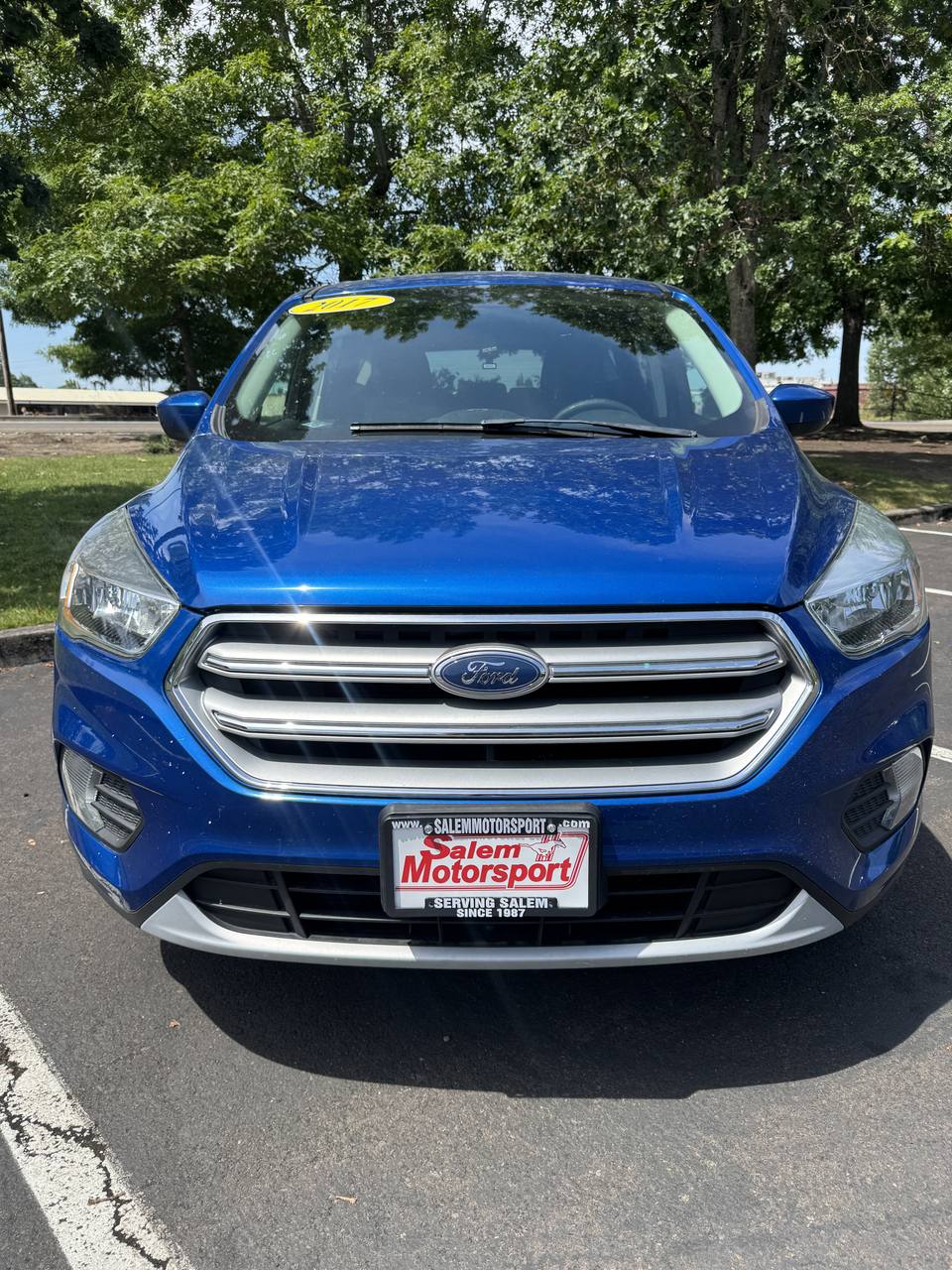 View vehicle photo 2