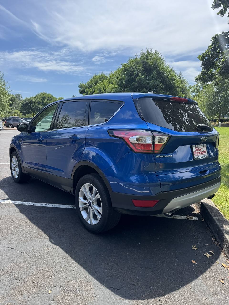 View vehicle photo 5