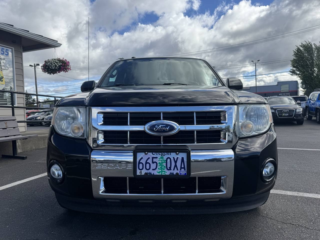 View vehicle photo 7