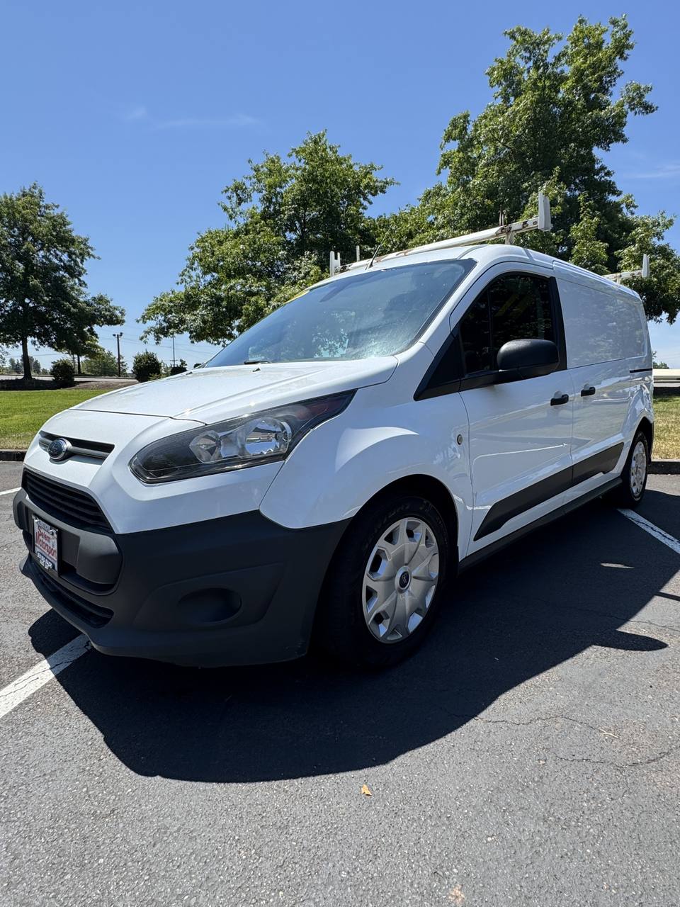 View vehicle photo 3