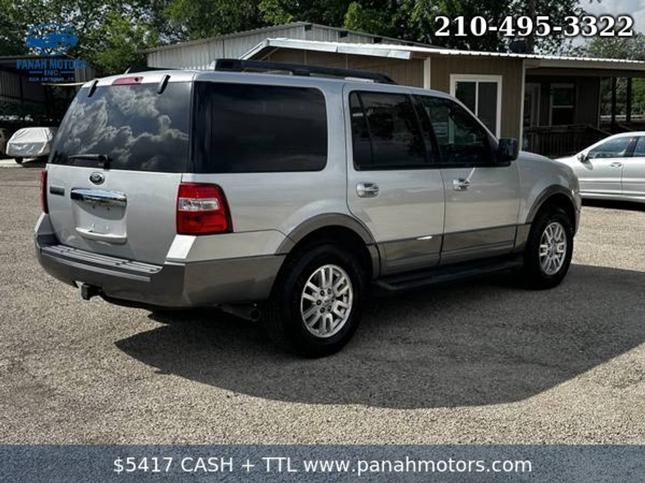 View vehicle photo 5