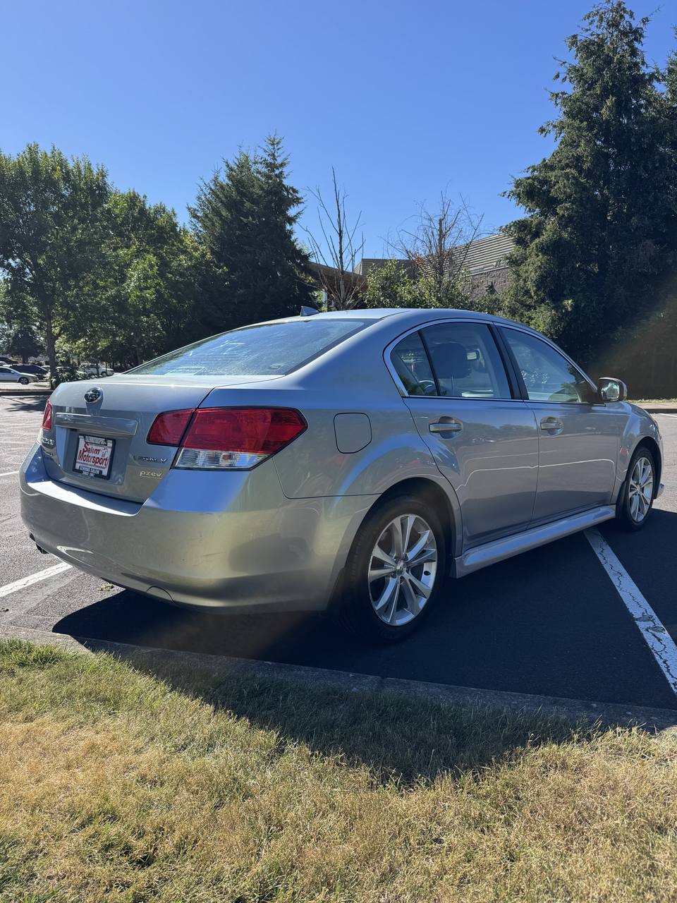 View vehicle photo 7