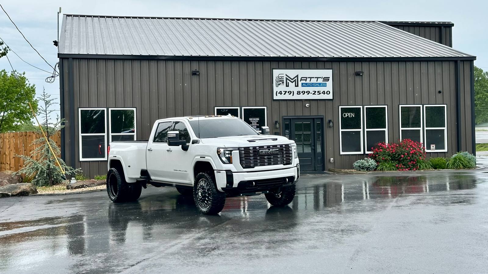 Matt’s Auto Sales dealership