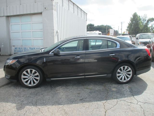 2013 Lincoln MKS FWD