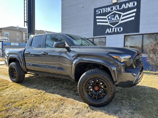 2025 Toyota Tacoma SR5 4WD