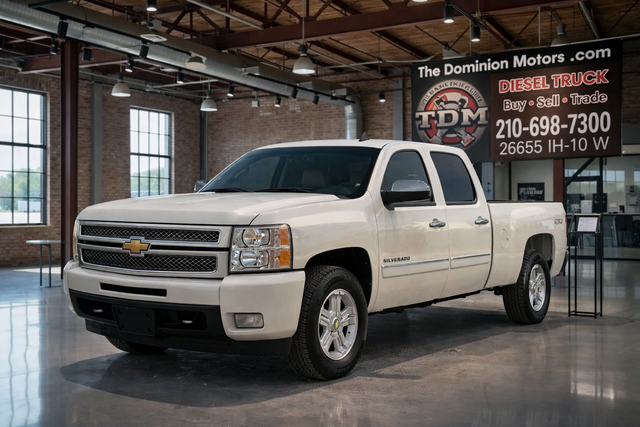2013 Chevrolet Silverado 1500 LTZ Crew Cab 4WD