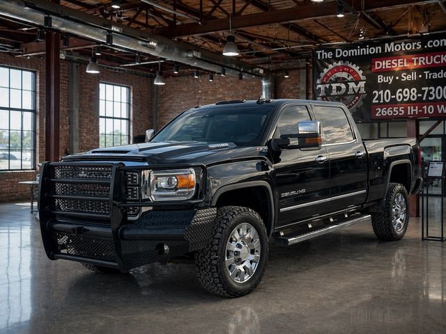 2018 GMC Sierra 2500HD Denali Crew Cab 4WD