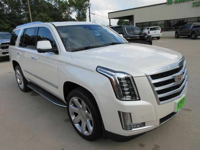2015 Cadillac Escalade Luxury 2WD