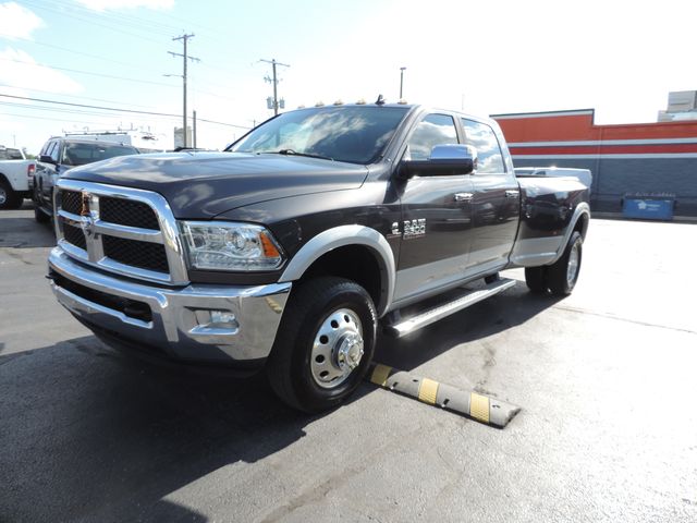 2015 RAM 3500 Crew Cab Laramie DRW 4WD 