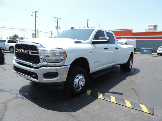 2022 RAM 3500 Crew Cab Tradesman DRW 4WD