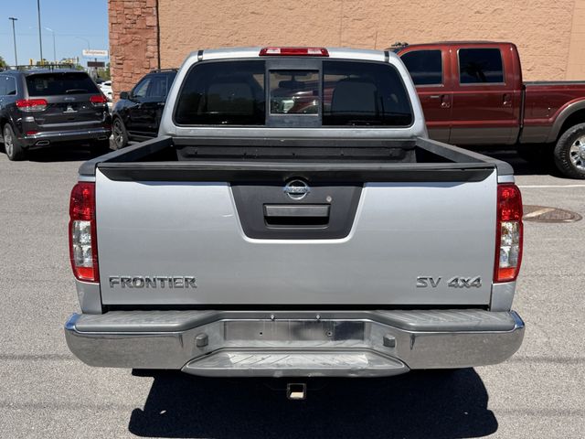 2017 Nissan Frontier SV Crew Cab 6MT 4WD