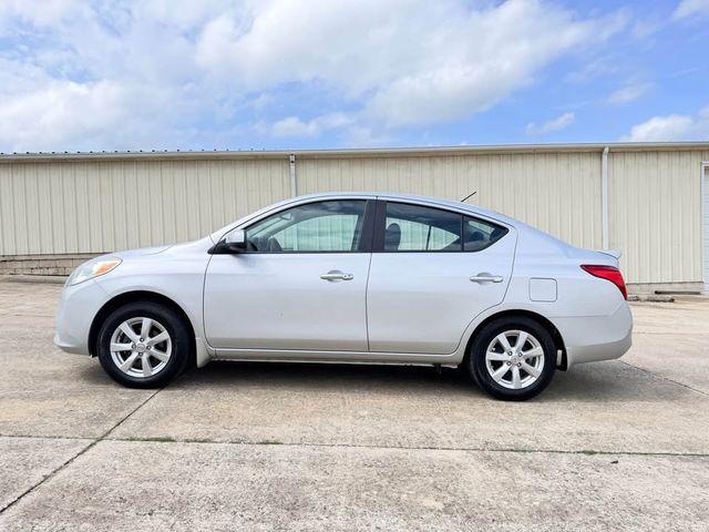 2013 Nissan Versa 1.6 S Plus
