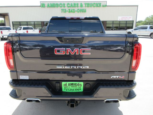 2023 GMC Sierra 1500 AT4 Crew Cab 4WD