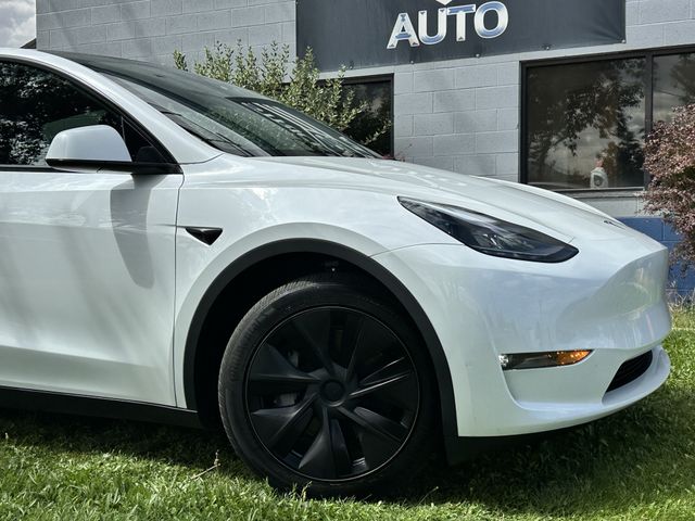 2025 Tesla Model Y Long Range